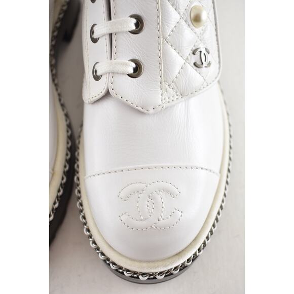 Chanel 18K White Pearl CC Chain Around Combat Lace Up Tie Ankle Short Boots 37 - Picture 8 of 15